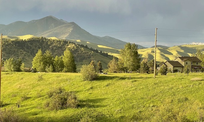 Bozeman House | Close to Downtown with Mountain Views