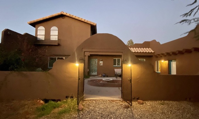West Sedona Apartment | Close to Trails - Cozy