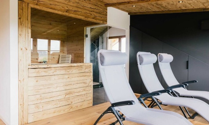Wolkersdorf House | Cloud 9A Comfortable holiday residence