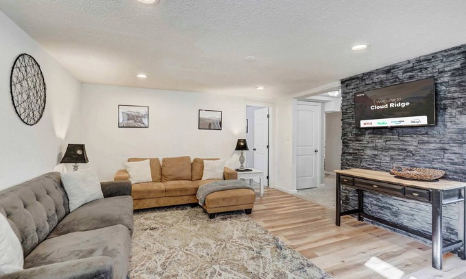 Colorado Springs Apartment | Cloud Ridge! Cozy Suite w Fire Pit & Game Area