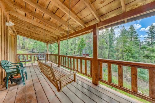 Cloudcroft House | Cloudcroft Mountain Retreat about 5 Mi to Skiing!