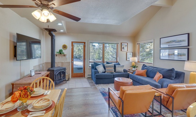 Cloudcroft House | Cloudcroft Vacation Rental ~ 4 Mi to Skiing!
