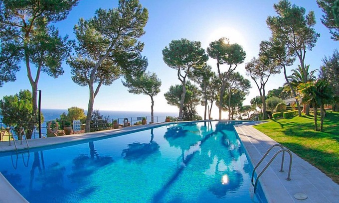 Llafranc House | Club Villamar - Charming holiday accommodation located in an idyllic area where you can enjoy the.