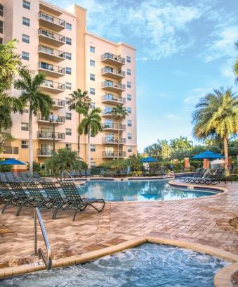 Survey Creek Resort | Club Wyndham Palm-Aire