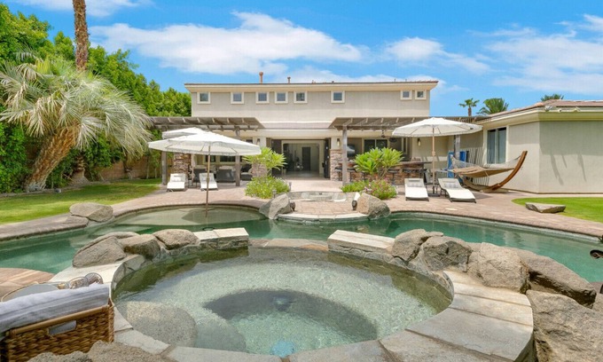 Rancho Santana House | Coachella II Estate80633 Plum Ln Indio