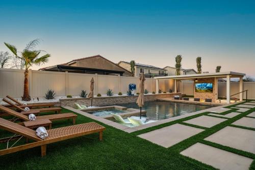 Coachella House | Coachella Luxe Oasis 6BR Resort Self Check-in