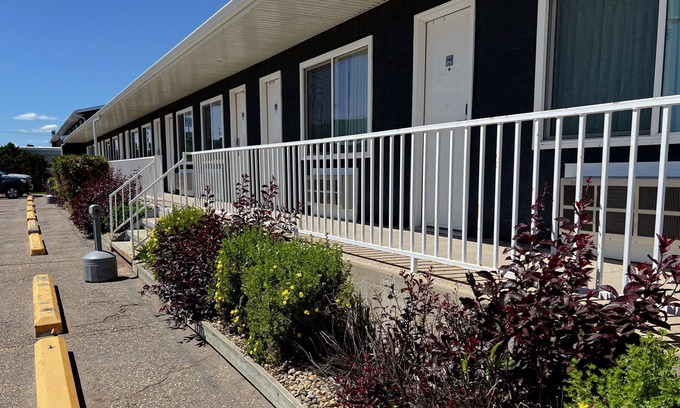 Swift Current Hotel | Coast Swift Current Hotel