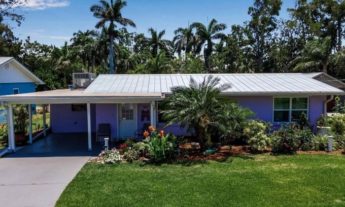 Paradise Bay House | Coastal Bay Retreat