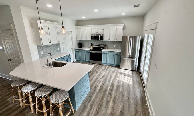 Old Town Bluffton House | Coastal Charm - Bluffton Retreat