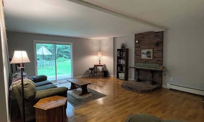 Lamoine House | Coastal Charm Cape- Close to Acadia!
