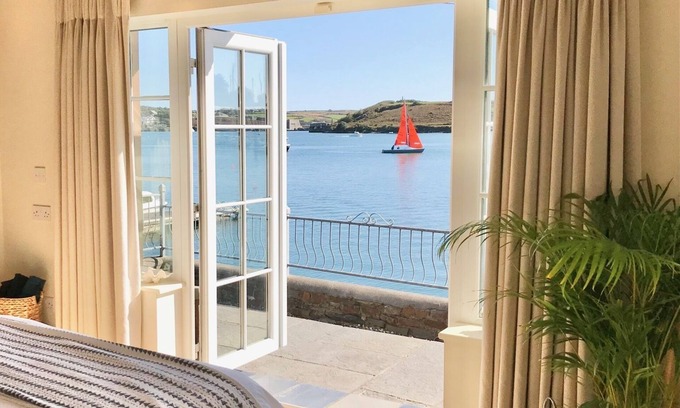 Kinsale Apartment | Coastal chic in the heart of Kinsale