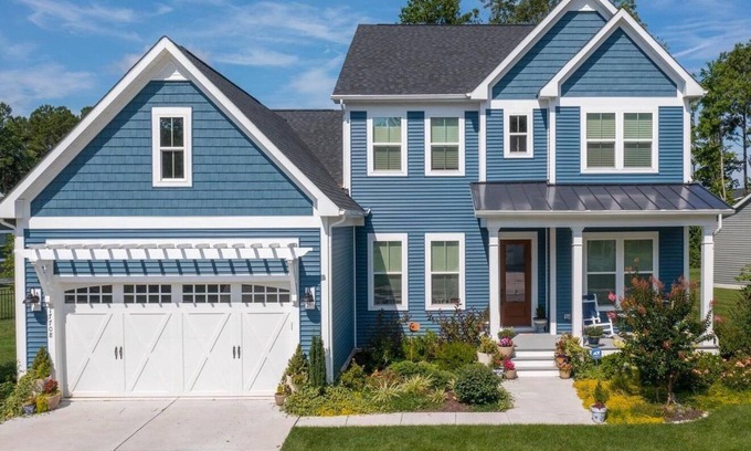 Lewes House | Coastal Club Community w Resort-Style Amenities* 6BR * New Listing * Lewes Beach
