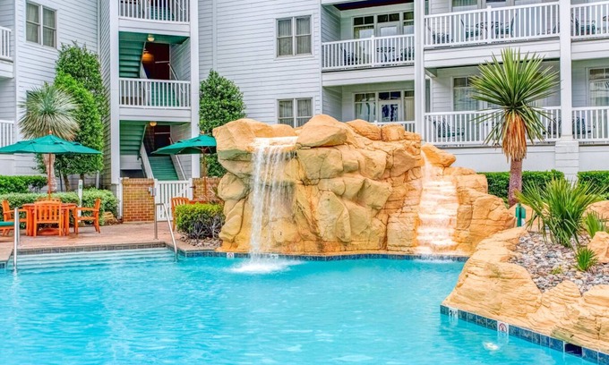 Northeast Virginia Beach Resort | Coastal Getaway! Relax on the Beach, Short Drive to Aquarium, Waterpark, Golf
