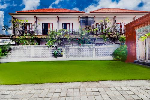 Sidakarya Hotel | Collection O Bali near Bali Mandara Regional General Hospital formerly Uma Emas Residence