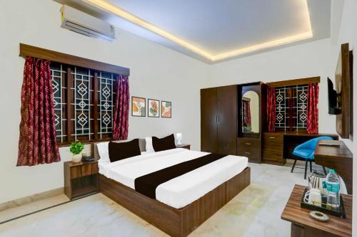 BTM Layout Hotel | Collection O Madiwala Lake Park BTM