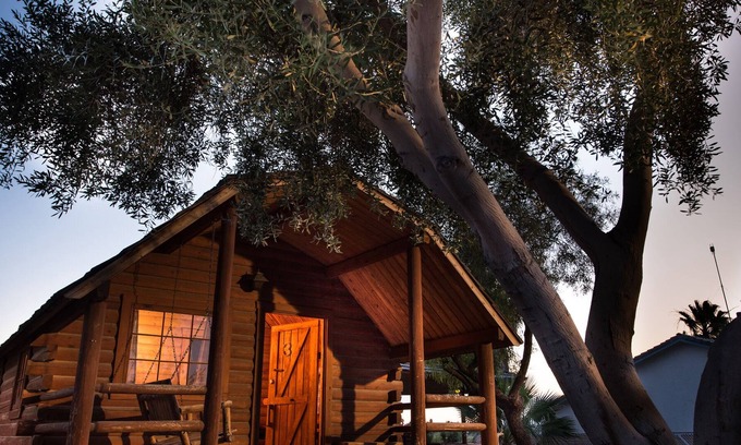 Ehrenberg Cabin | Colorado River Rustic Cabin Rental Sleeps 6