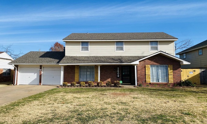 Oklahoma City House | Colorful Shadow-Game Rm, Hot Tub, 5 min from Chisholm Creek