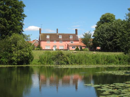 Woodbridge Bed & Breakfast | Colston Hall Farmhouse B&B