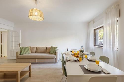 Massama Apartment | Comfort & Convenience in central Massamá