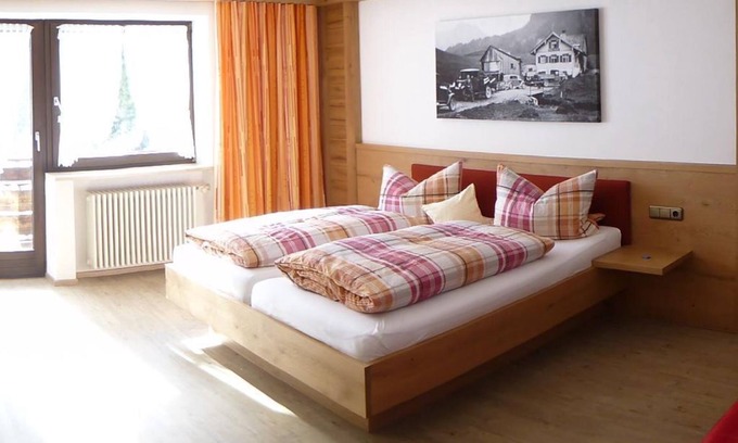Obermaiselstein Bed & Breakfast | Comfort double room plus - Pension Forelle