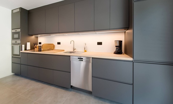 Haut-Bois House | Comfort Near Historic Huy