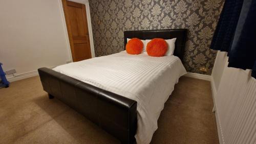 Windsor House | Comfort Sleep - Rooms with shared facilities
