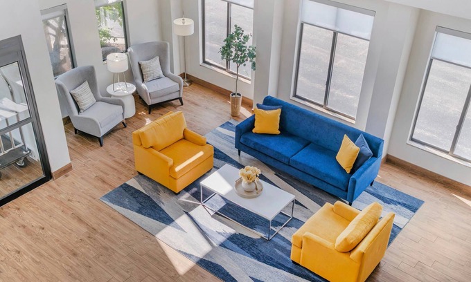 Auburn Hills Hotel | Comfort Suites Auburn Hills-Detroit