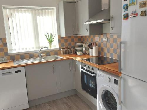 Exeter Apartment | Comfortable 2 bedroom house in historic Exeter