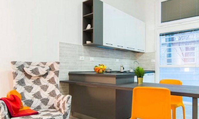 Bolognina Apartment | Comfortable and bright two-room apartment situated in an elegant district just outside the historic center of Bologna, a short distance from the Central Station.This apartment can comfortably accommodate up to 4 people and is equipped with every comfort,