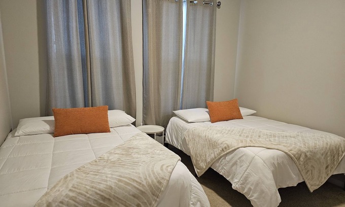 Maitland House | Comfortable and convenient