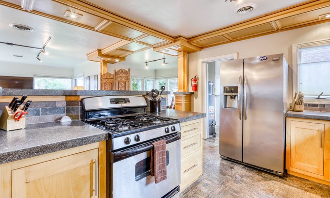 Eureka House | Comfortable and modern home featuring a private deck, BBQ & yard