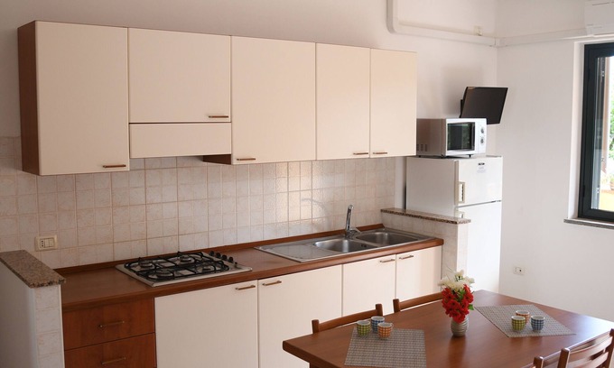 Villaggio Carrao Apartment | Comfortable apartment 100 meters from the sea