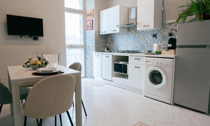 Civitavecchia Apartment | COMFORTABLE APARTMENT, 300 M FROM THE PORT OF CIVITAVECCHIA, 2 KM THE BEACH