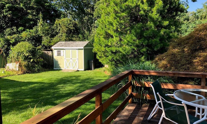 East Quogue House | Comfortable Country-Style "Hamptons" Home in quiet East Quogue, great location!