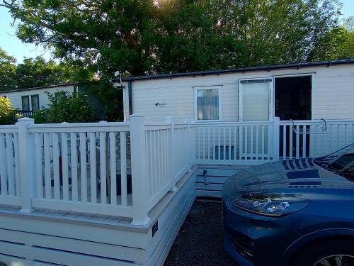 Weymouth House | Comfortable family caravan in Weymouth