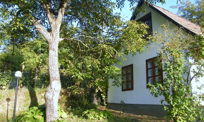Dobrokoz House | Comfortable holiday home in the vineyards, in an absolutely quiet location