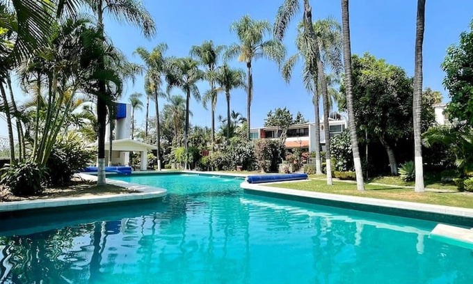 Cuernavaca House | Comfortable house in Eterna Primavera, ideal for families and friends.
