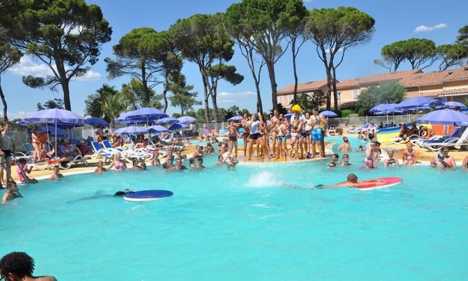 Aubais House | COMFORTABLE HOUSE, POOLS IN A HOLIDAY RESIDENCE IN THE SOUTH OF FRANCE
