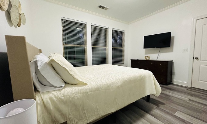Lawrenceville House | Comfortable private suite in Buford North Atlanta