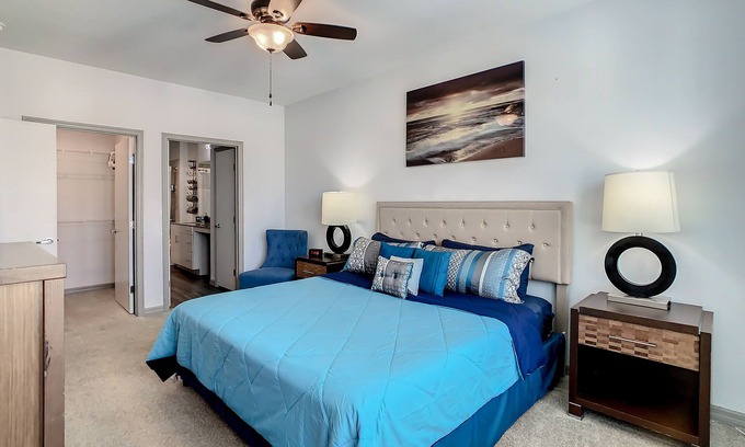 Kissimmee Apartment | Comfy & Cozy, Close to Disney