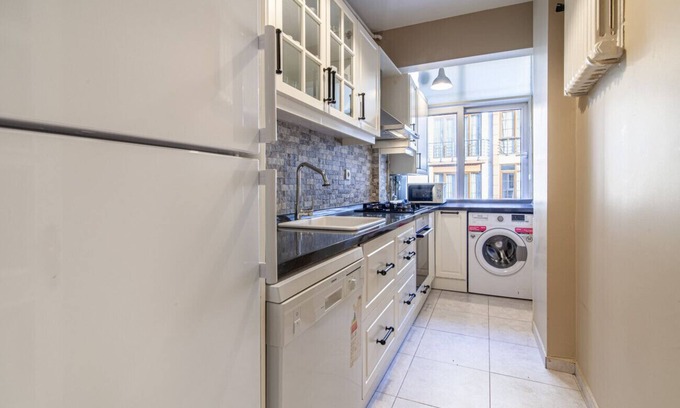 Sisli Apartment | Comfy Flat 15 min Cevahir Mall in Sisli
