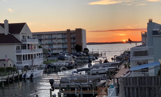 North Ocean City House | Completely remodeled bayside waterfront townhome! Families wanted!