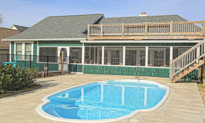 Atlantic Beach Cottage | Completely renovated, oceanfront home with private pool, deck, WiFi & AC