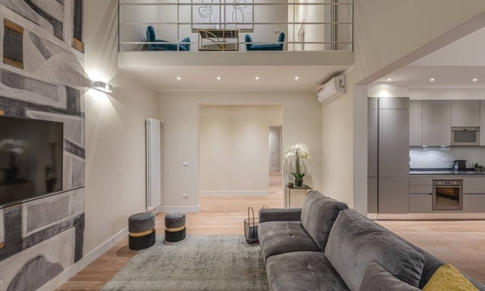 San Giovanni Apartment | COMPLETELY RENOVATED (September 2019) luxury 4-bedroom, 4-bathroom apartment.