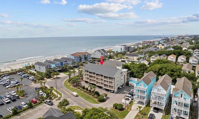 Surfside Beach Condo | Condo 250 ft from the blue Atlantic Ocean, great view & close to Myrtle beach.
