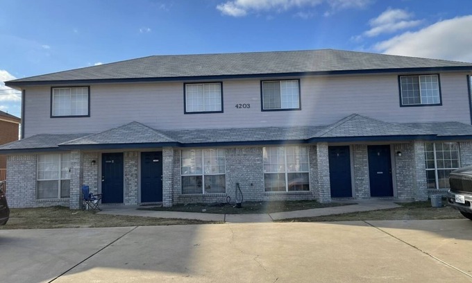 Killeen House | Condo a vaila