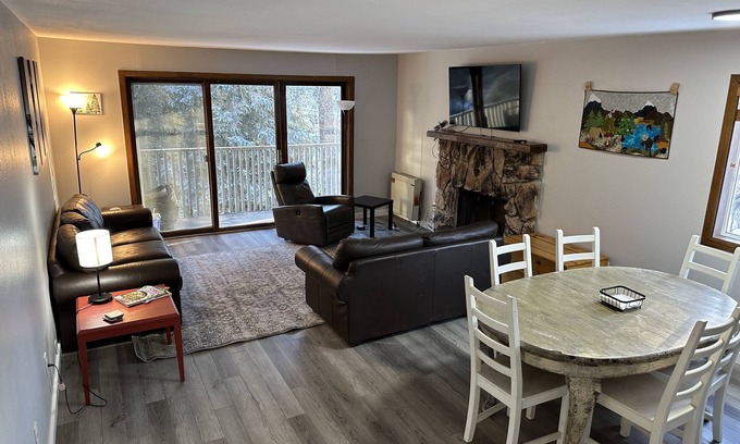 Alyeska Condo | Condo Centrally Located- Mountain Side