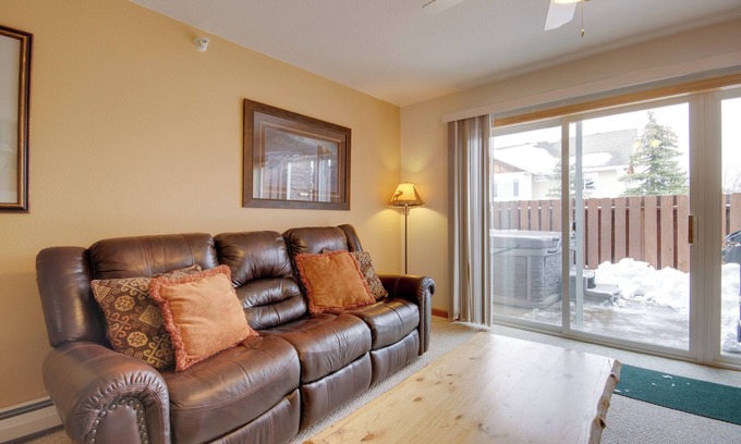 Big Sky Condo | Condo in Cedar Creek w/Shuttle to Big Sky Resort!