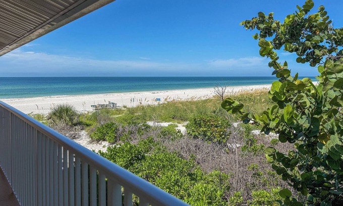 Whitney Beach Condo | Condo with a View 2: October Availability!