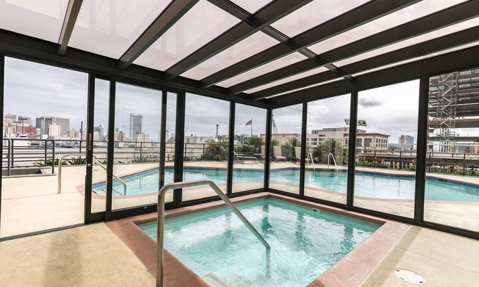 Western Addition Condo | Condo with City View, Rooftop Pool, Security and Parking.